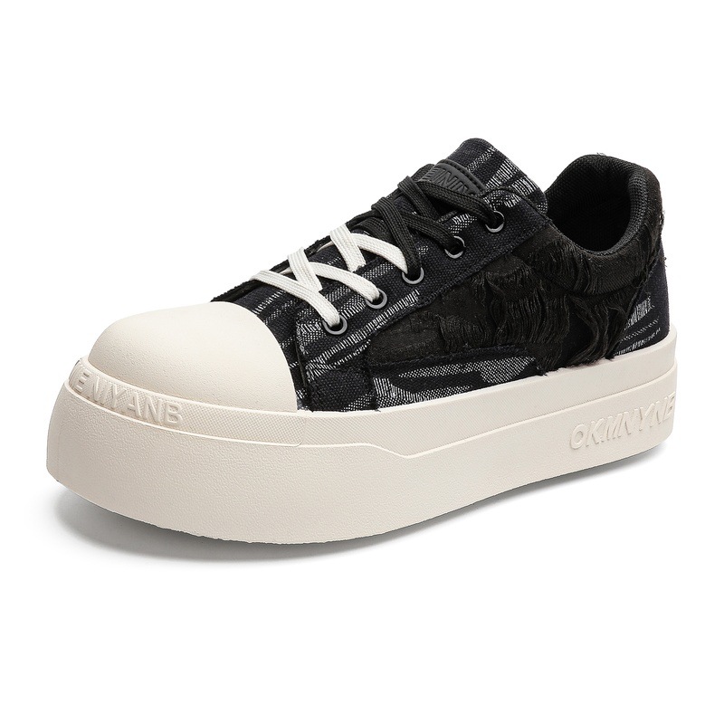 Black / 39