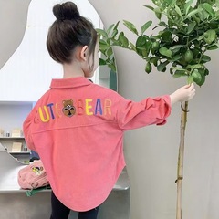 女の子のシャツの長袖春秋タイプの子供の韓国版のコーデュロイのシャツのファッション的な子供の秋の服の上半身のコートのファッション