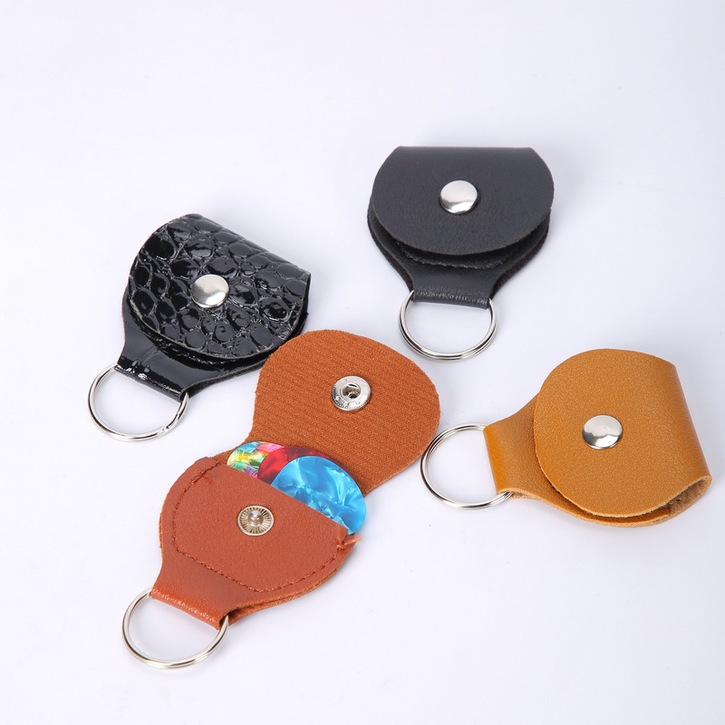 Guitar pick portable keychain PU leather case travel leather case musical instrument accessories wholesale