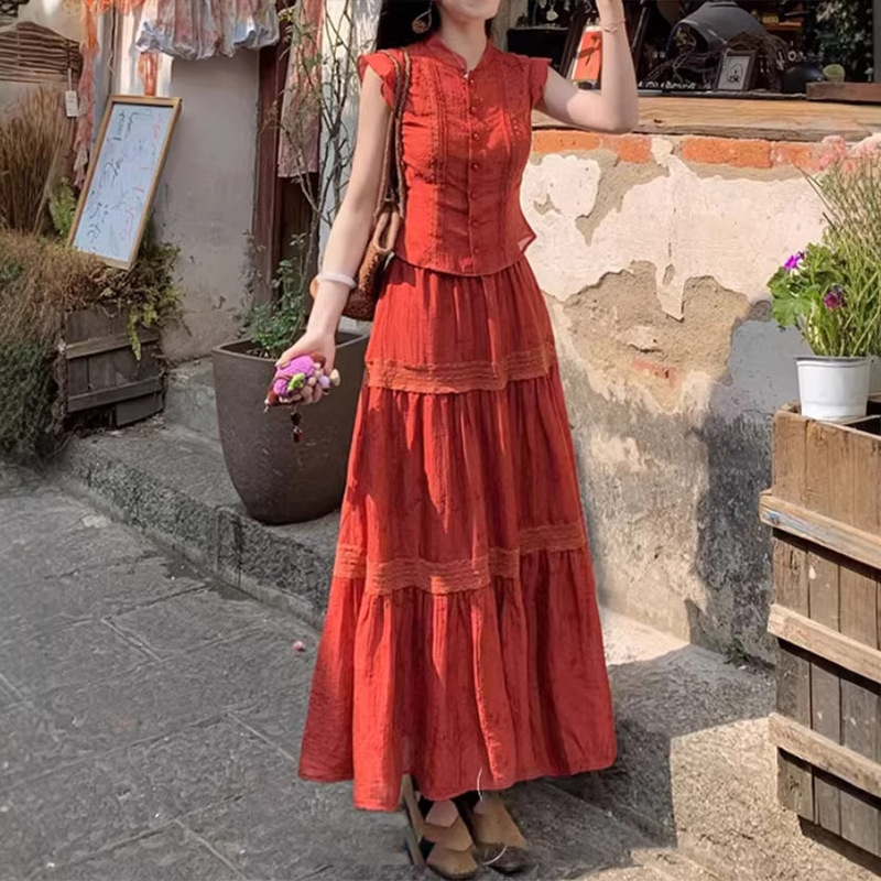 Nanzhihong'83% Lyocell Tencel Red Short Top with Small Flutter Sleeves and Lace Long Skirt Nanzhihong'83% Lyocell Tencel Red Short Top with Small Flutter Sleeves and Lace Long Skirt