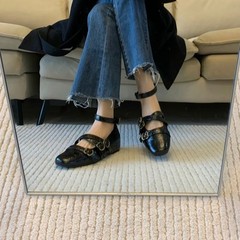 秋季设计感交叉绑带坡跟单鞋女士小众复古小皮鞋浅口内增玛丽珍鞋