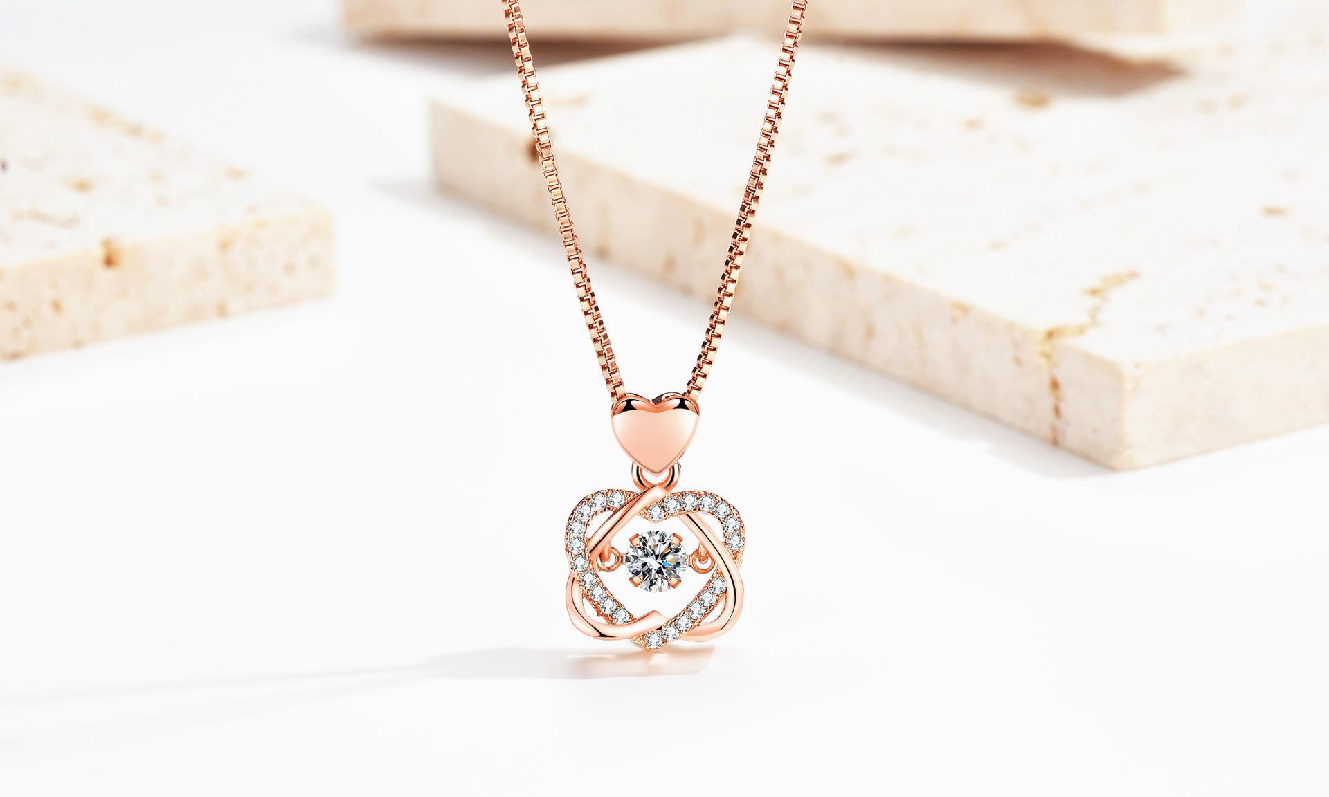 Elegant Heart Shape Copper Plating Rhinestones Pendant Necklace