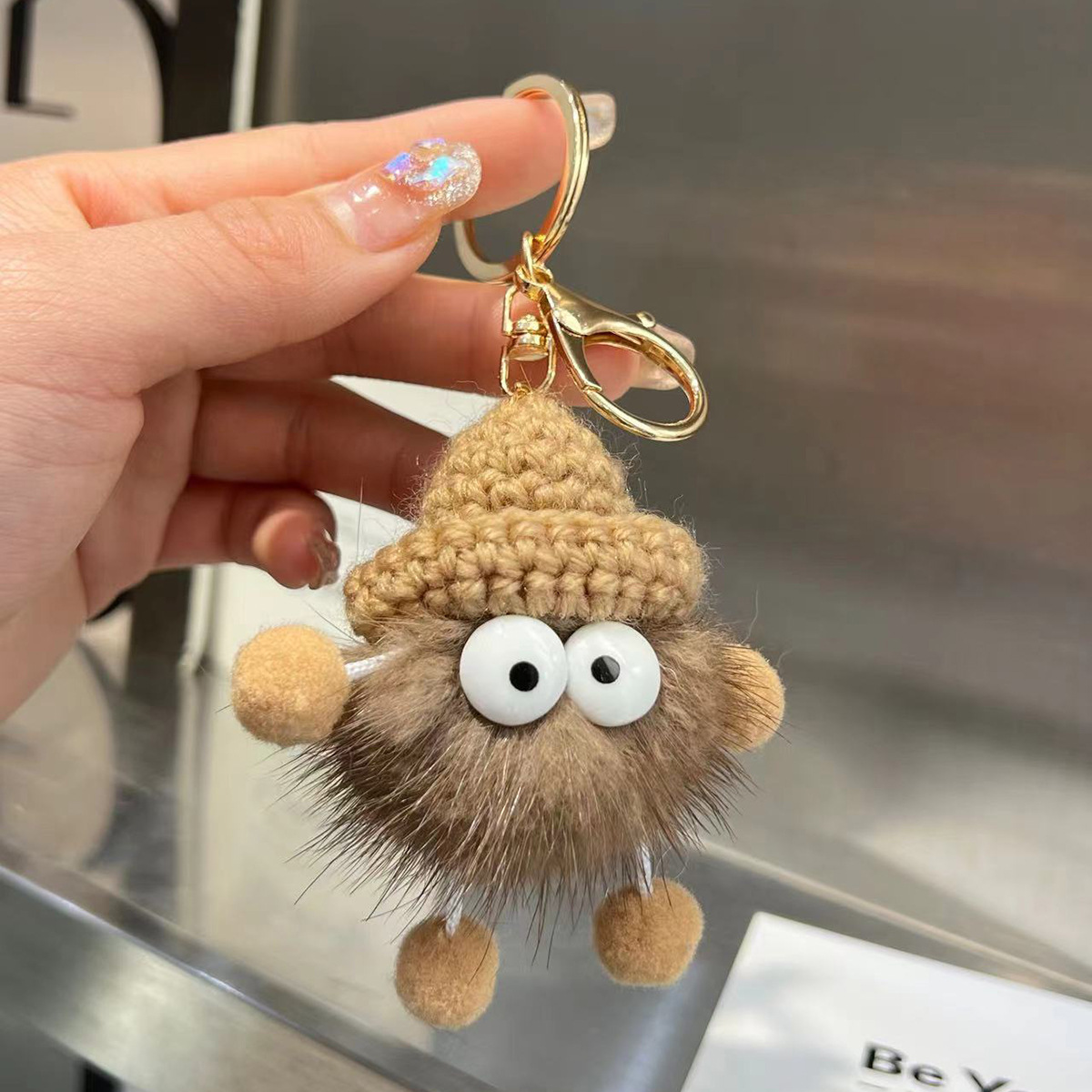 Llavero Colgante de Peluche Hecho a Mano para Automóvil y Bolso