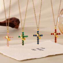 �W���羳��ʹ�ʮ�ּ��朕r��Ů�߼��Ё��R�dϣ�����Q����ɫ�Ʒ