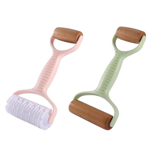 Manufacturer double-ended roller rolling pin pizza grid mesh knife pizza hob two-in-one flour stick