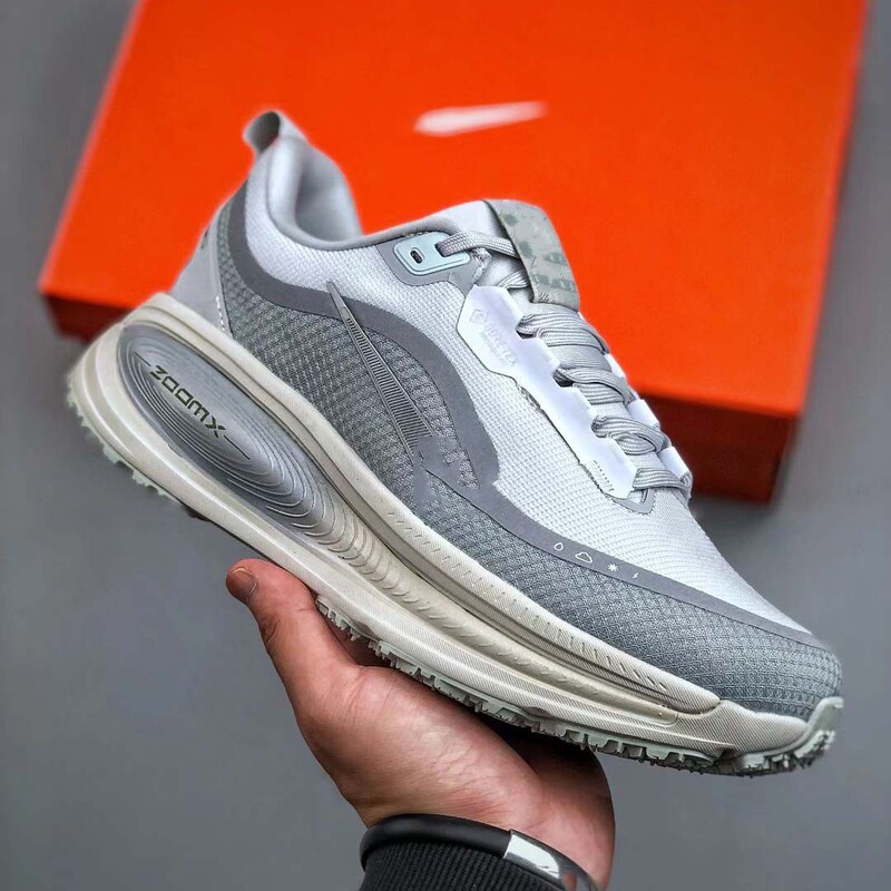 Putian Vomero18 Gore-Tex Men's Running Shoes Comfortable Waterproof Casual Running Shoes Men's and Women's Training Sports Shoes