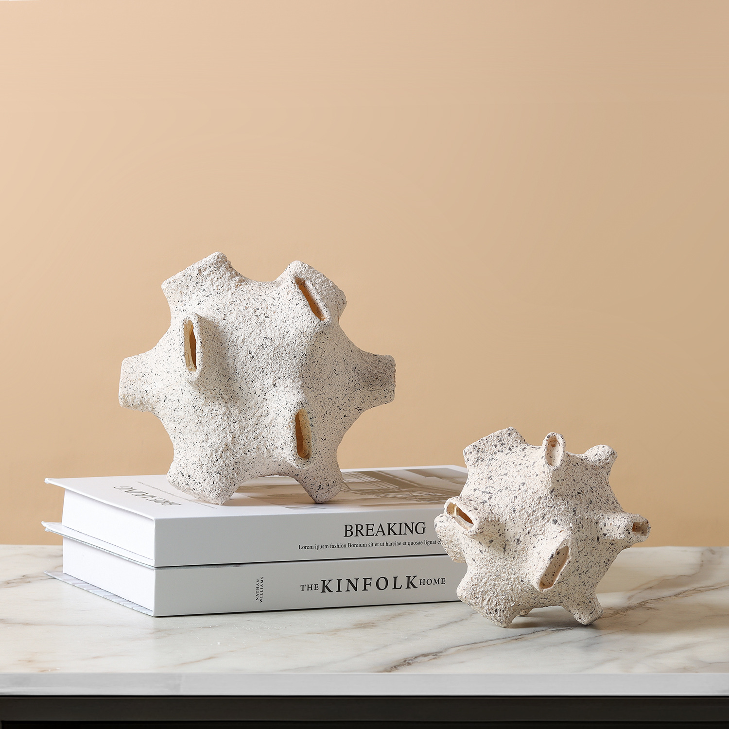 树脂仿砂岩扁嘴球扁口球摆件家居样板间电视柜床头柜书柜软装饰品