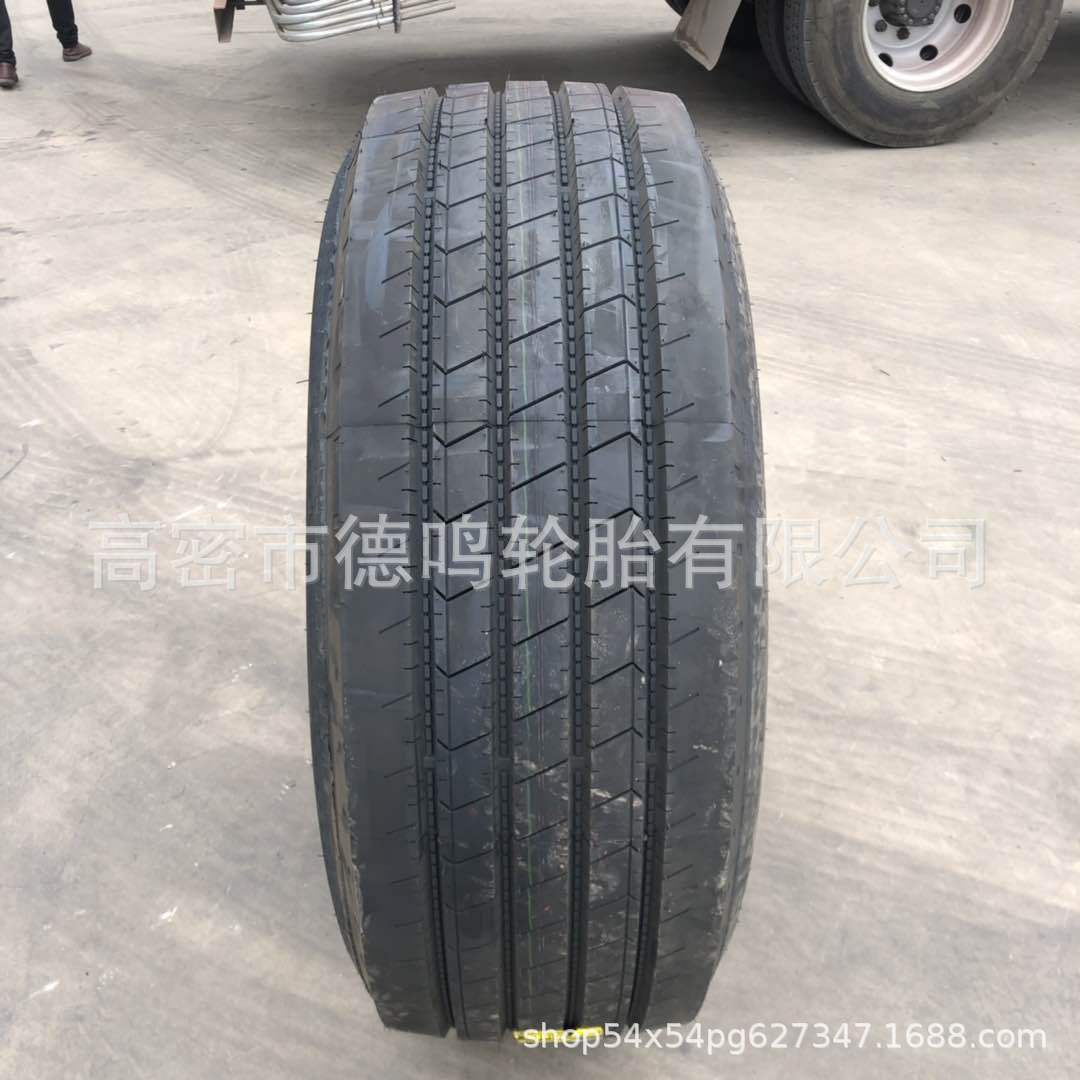 Suministro 425/65R22.5 camión cisterna neumático 425 65R22.5 Neumático radial de acero con anillo de acero