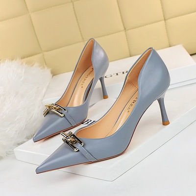 386-1 European and American elegant women&apos;s shoes thin heels high heels shallow mouth pointed hollow metal buckle d