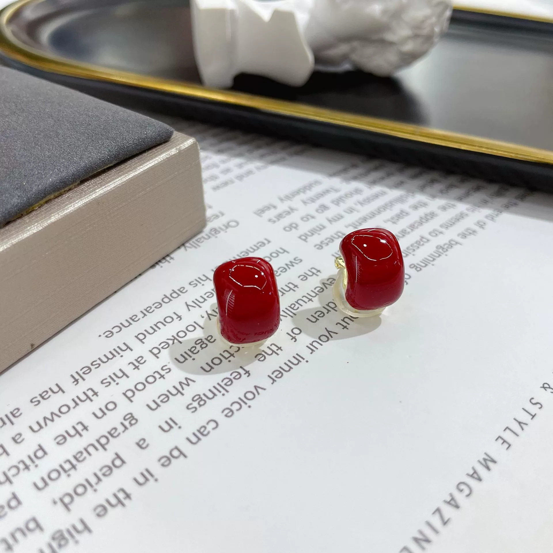 Серёжки-каффы, бордовые серьги, простой и элегантный дизайн, коллекция 2022