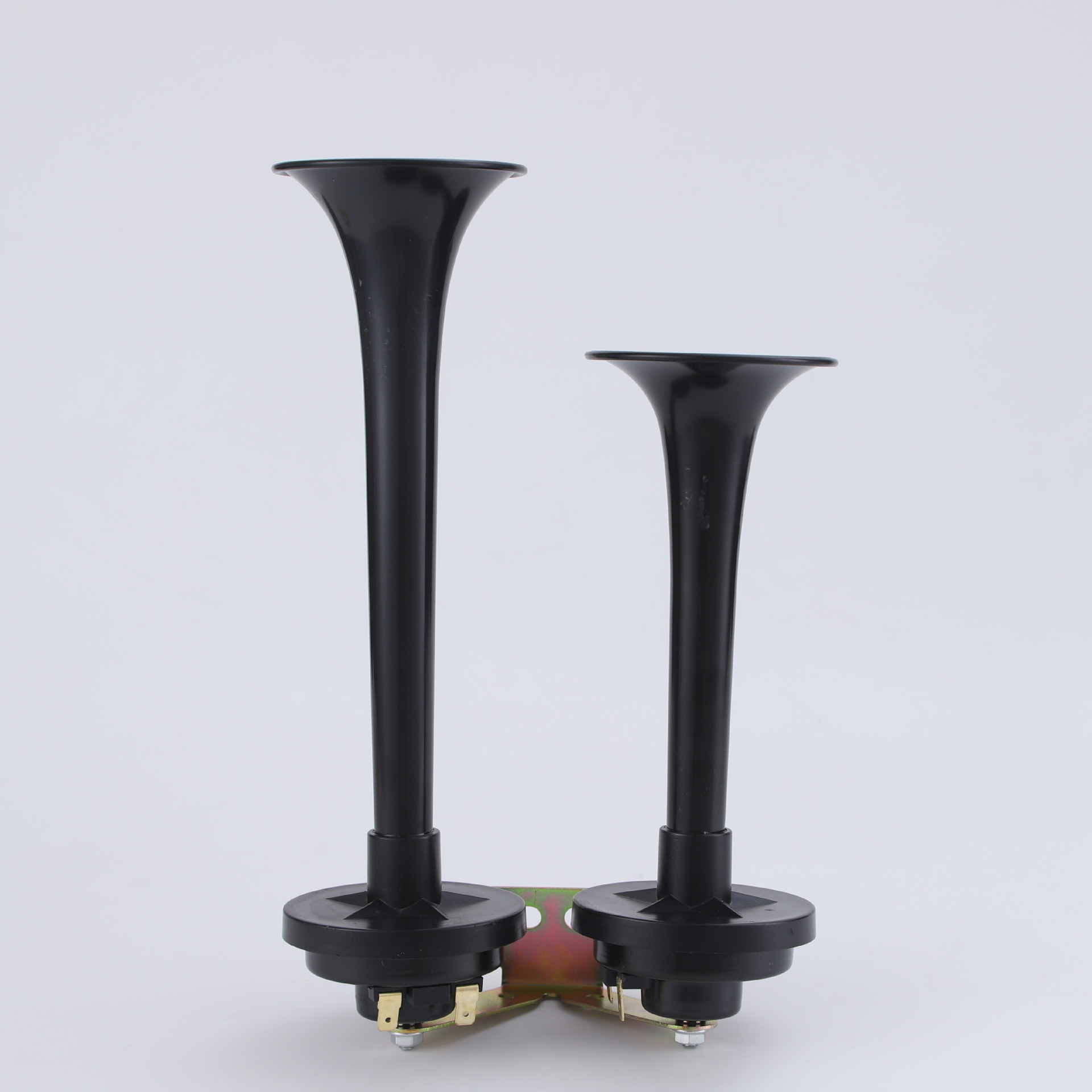 Electric horn, car horn, 12v super loud modified horn for large trucks, 24v motorcycle and electric vehicle horn, others