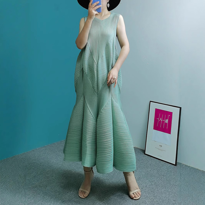 Lingying Clothing L197 [in Stock] Miyake Dress Mermaid Skirt 2026 Spring/Summer Fashion Design Simple Long Dress
