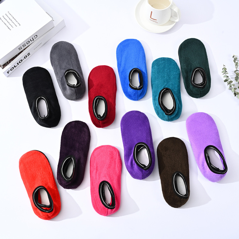 Autumn and winter plus velvet padded floor socks ladies solid color not poured velvet adult children non-slip carpet socks manufacturers wholesale