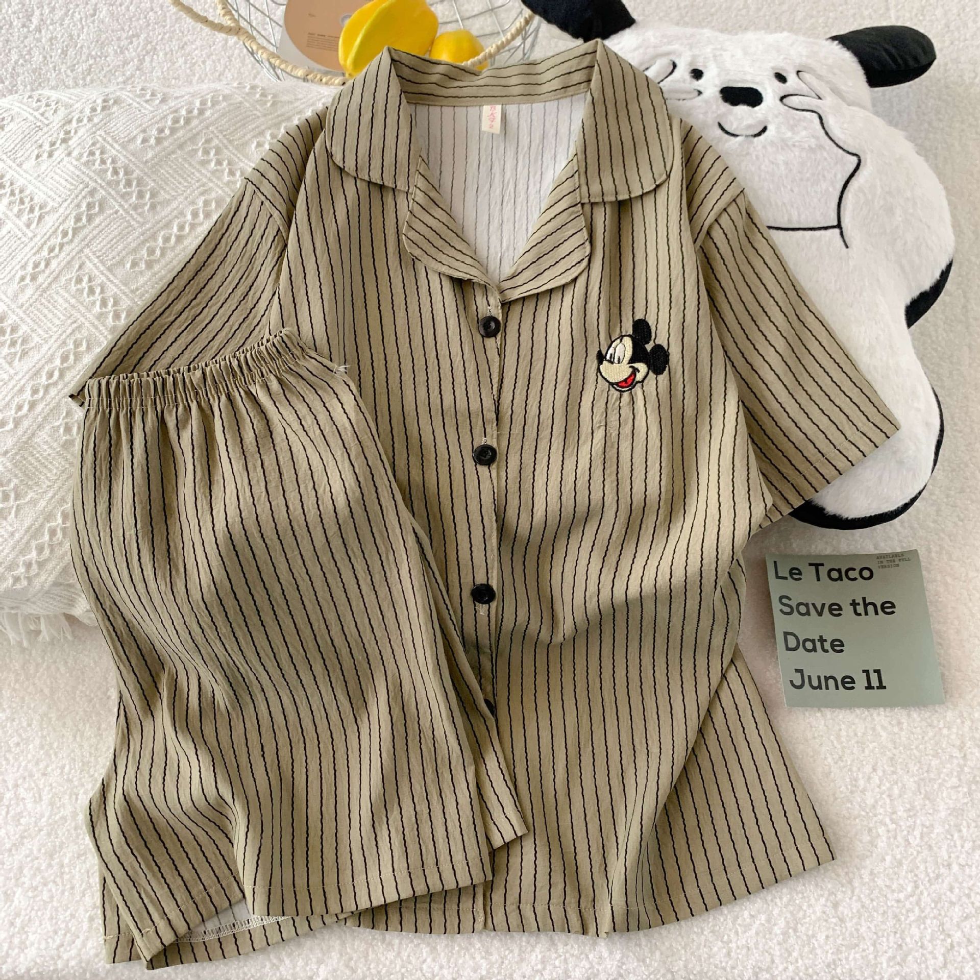 Al por mayor transfronterizo explosión de verano nubes cardigan solapa pijamas de niña dulce mangas cortas pantalones cortos set de ropa para el hogar