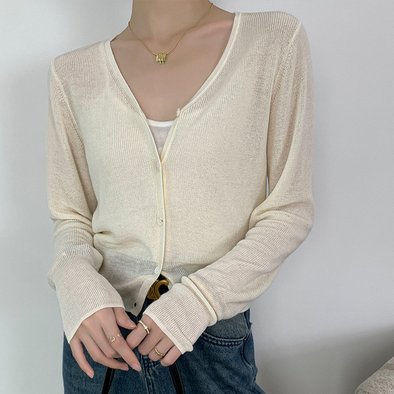 가을 여성의 새로운 니트 V-넥 카디건 코트 여성용 중공 긴팔 숄 얇은 외부 태양 보호 셔츠 탑