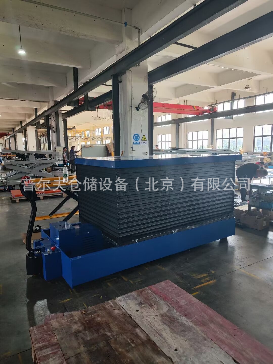 防尘罩全电动液压升降平台车移动剪叉式电动升降机模具搬运车北京