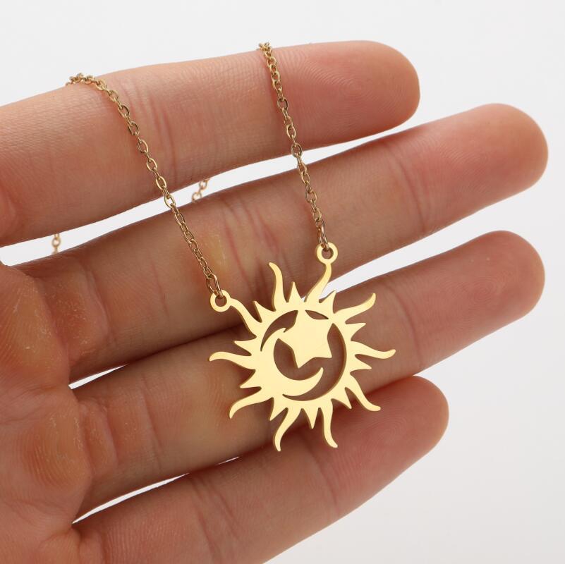 Titanium Steel Retro Plating Sun Necklace display picture 4