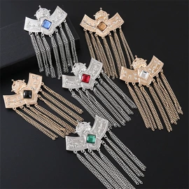 领带夹;袖扣;胸针