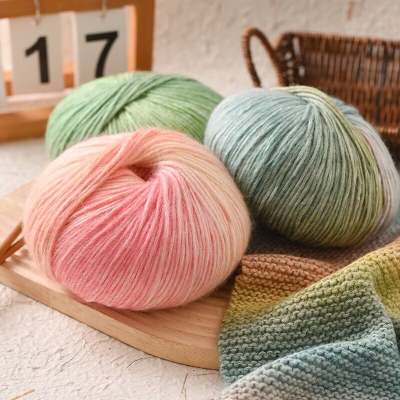 Glazed Cloud Cotton Spray Yarn Wool Knitting Medium Thick Handmade Gradient Color Cake Thread Scarf Thread Hat Thread