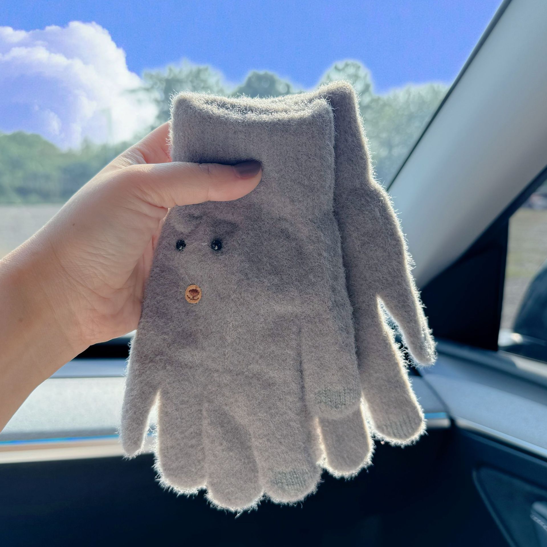 EDC2EA836587DD6622A6B98022448B