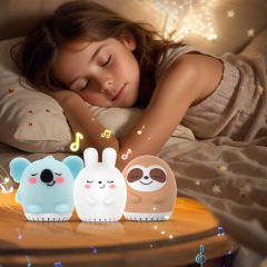 クリエイティブミニホワイトノイズミュージックナイトライトポータブル子供用睡眠補助マシンミニ動物ベッドサイドパッティングライト