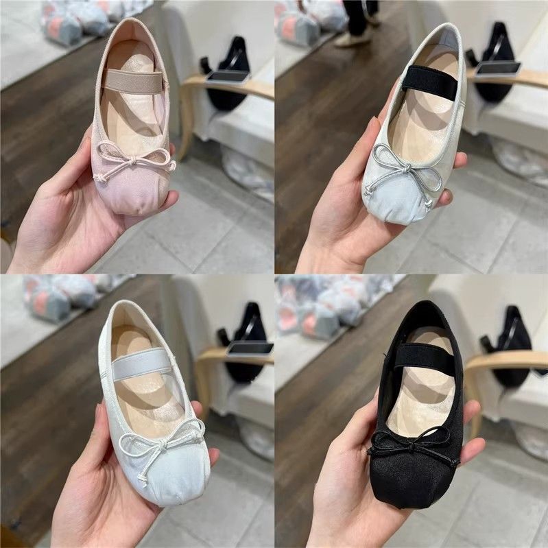 Cute Bow-Knot Girls' Soft-Soled Dance Shoes, Korean Style Girls' Elegant Shallow-Mouthed Single Shoes, New Model for Spring and Autumn 2026