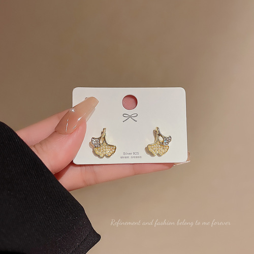 Korean version of pearl ginkgo leaf earrings for women retro French elegant 925 silver needle temperament high-end earrings earrings trendy