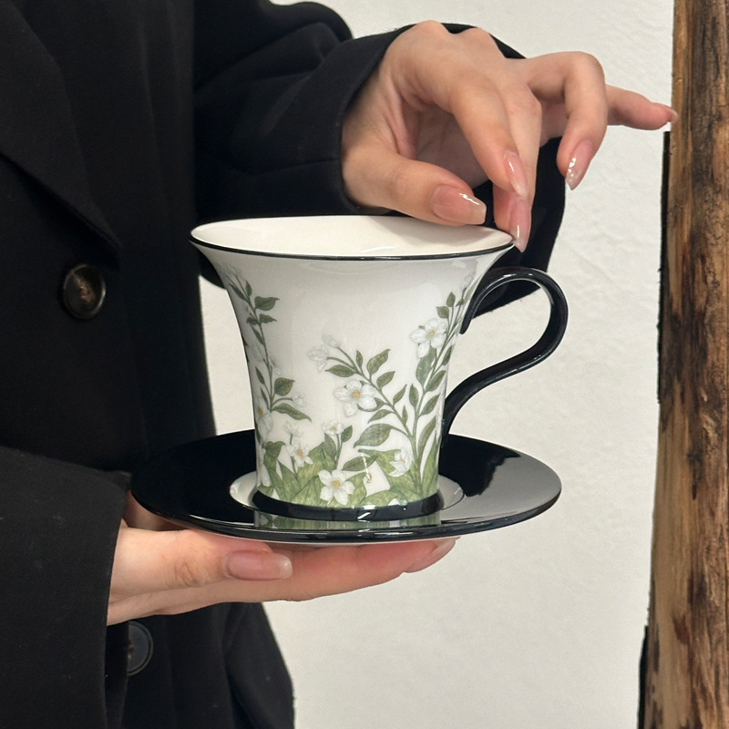 Souvenir Coffee Cup and Saucer Set French Retro Jasmine Ceramic Cup High-Value Birthday Gift for Customers