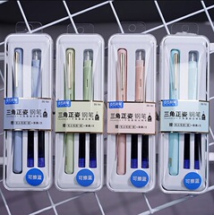 点石DS761正姿万年筆は墨をはねずに墨を漏らさない。