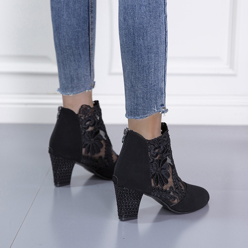Elegant European and American lace-up high-heel, color-blocked sandals for women with round toes and thick heels