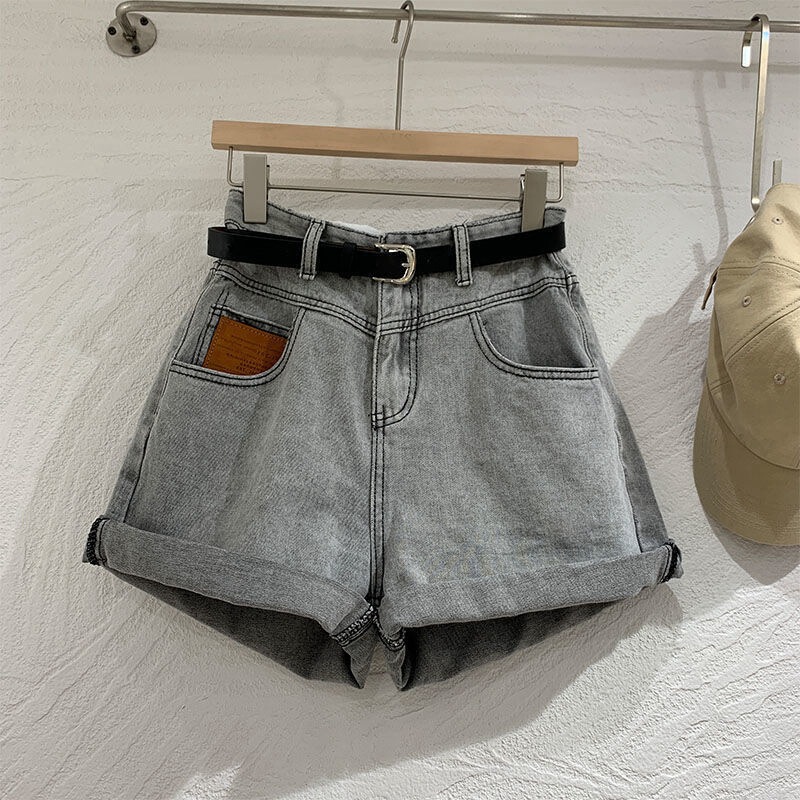 High-Waisted Denim Shorts for Women 2026 New Summer Style Loose Slimming Rolled Hem A-Line Wide-Leg Hot Pants Trendy High-Waisted Denim Shorts for Women 2026 New Summer Style Loose Slimming Rolled Hem A-Line Wide-Leg Hot Pants Trendy