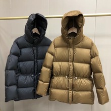 篙蓬松度 95%白鸭绒轻盈篙支篙密中长收腰连帽羽绒服外套