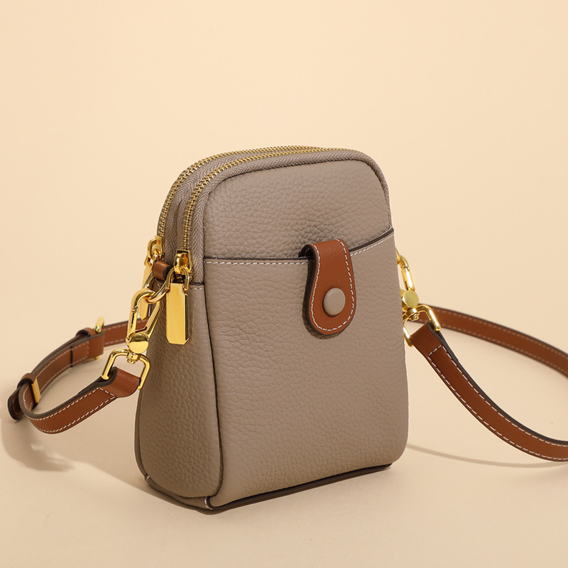 2025 New Niche First Layer Cowhide Mobile Phone Bag Women's Crossbody Small Bag Casual Genuine Leather Women's Bag Multifunctional Coin Purse