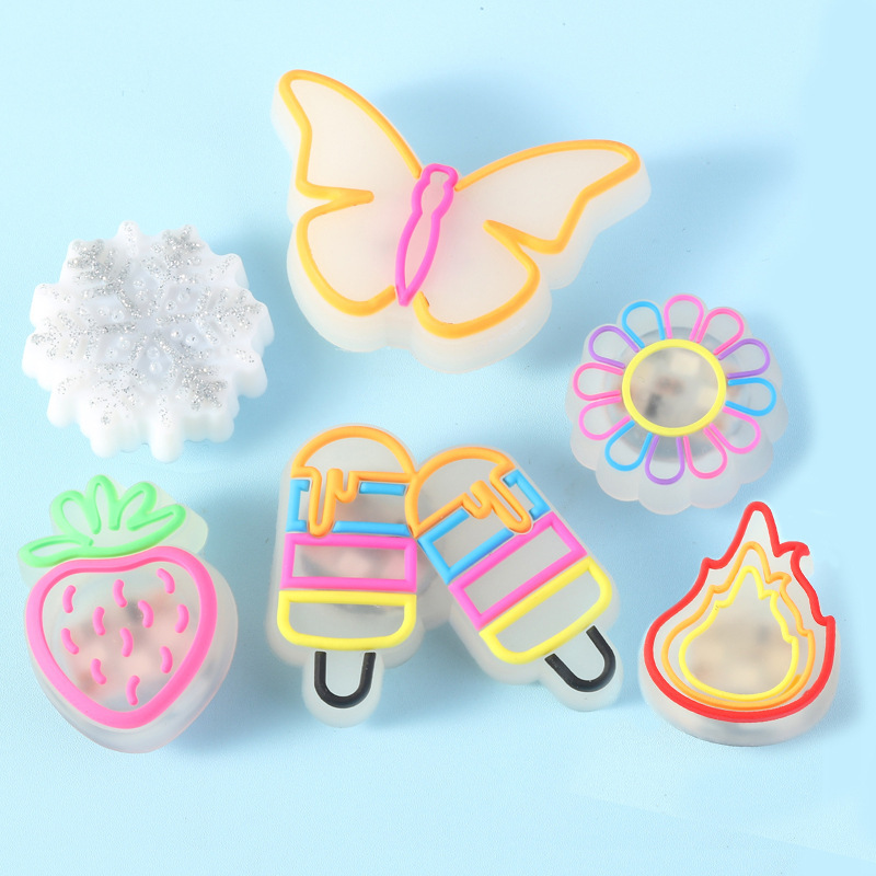 New Hot Shoes Shoes Shoes Flower LED Luminous Flash Luminous Fun DIY Shoes Buckle Shoes Accessories Decorative Buckle