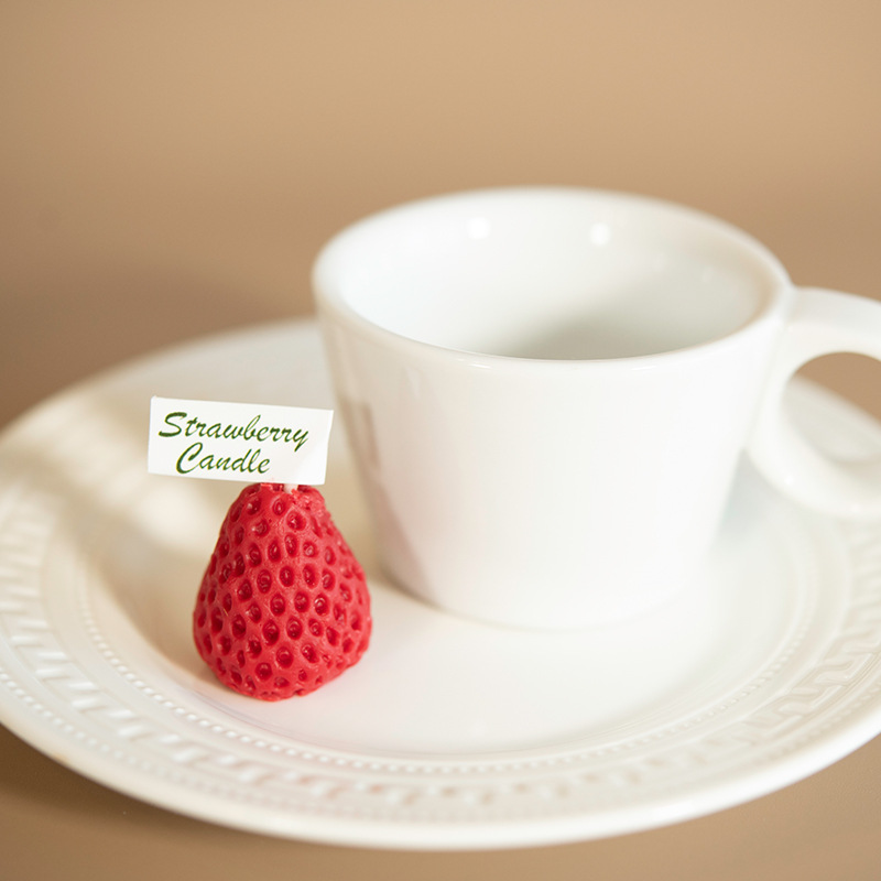 Hecho a mano rojo forma de fresa aromaterapia vela cumpleaños ins alimentos fotografía apoyos fotografía Fondo niños regalo