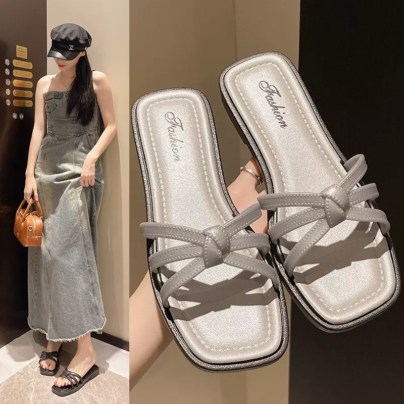 平底爆款一字家居拖鞋女外穿夏季新款法式配裙子百搭海边沙滩凉拖