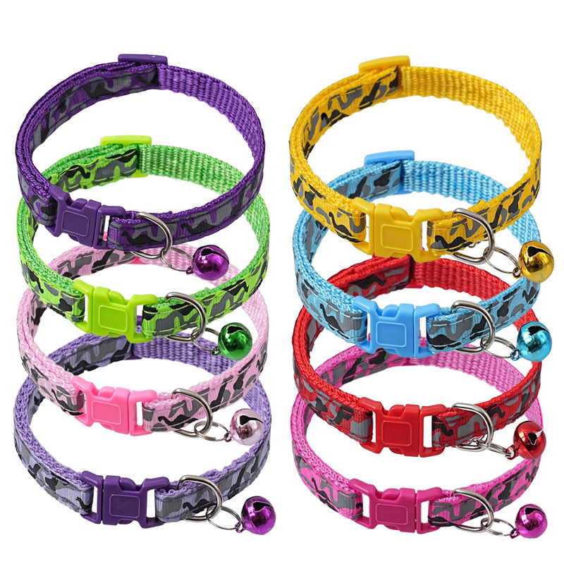 1.0 Collar de tela collar de campana de camuflaje collar de gato collar de perro gran cantidad de collar de fábrica de venta directa