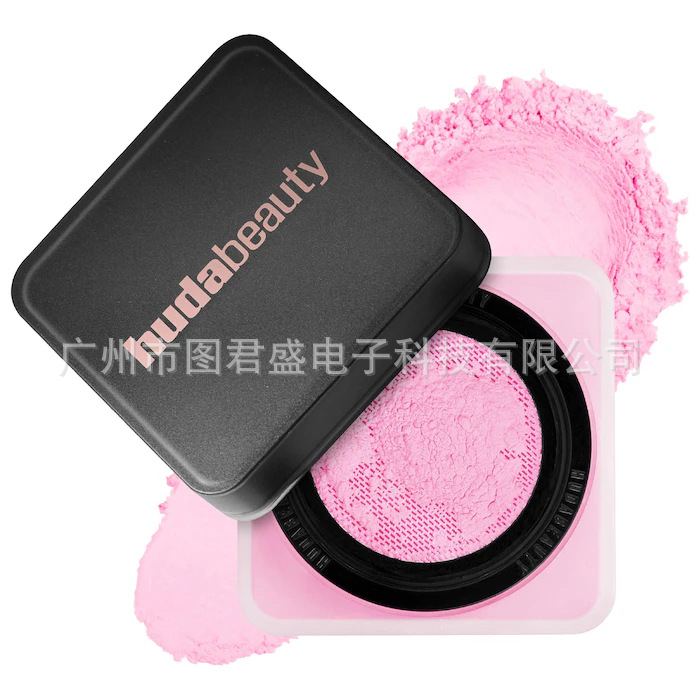 Huda Beauty Boşqab Pudrası — Yüngül, Kekləşməyən Nude Çalar