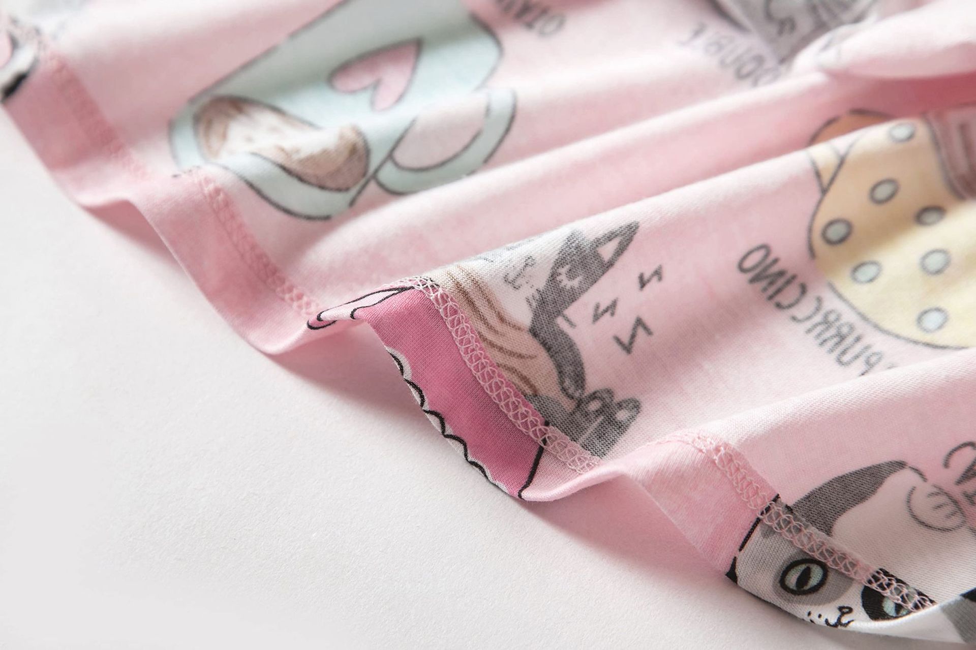 GraceChic 2024 Cross-Border European And American Kurzarm-Caprihose Strick-Homewear Plus Size Damen-Pyjama-Set_voghion.com