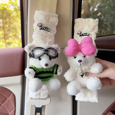Car Seat Belt Anti-Leveler Shoulder | Seat belt shoulder pad - white-bear-green-and-black-striped-sweater-white-necklace-bear-rose-red-bow-one-puff-plaid-shoulder-pad