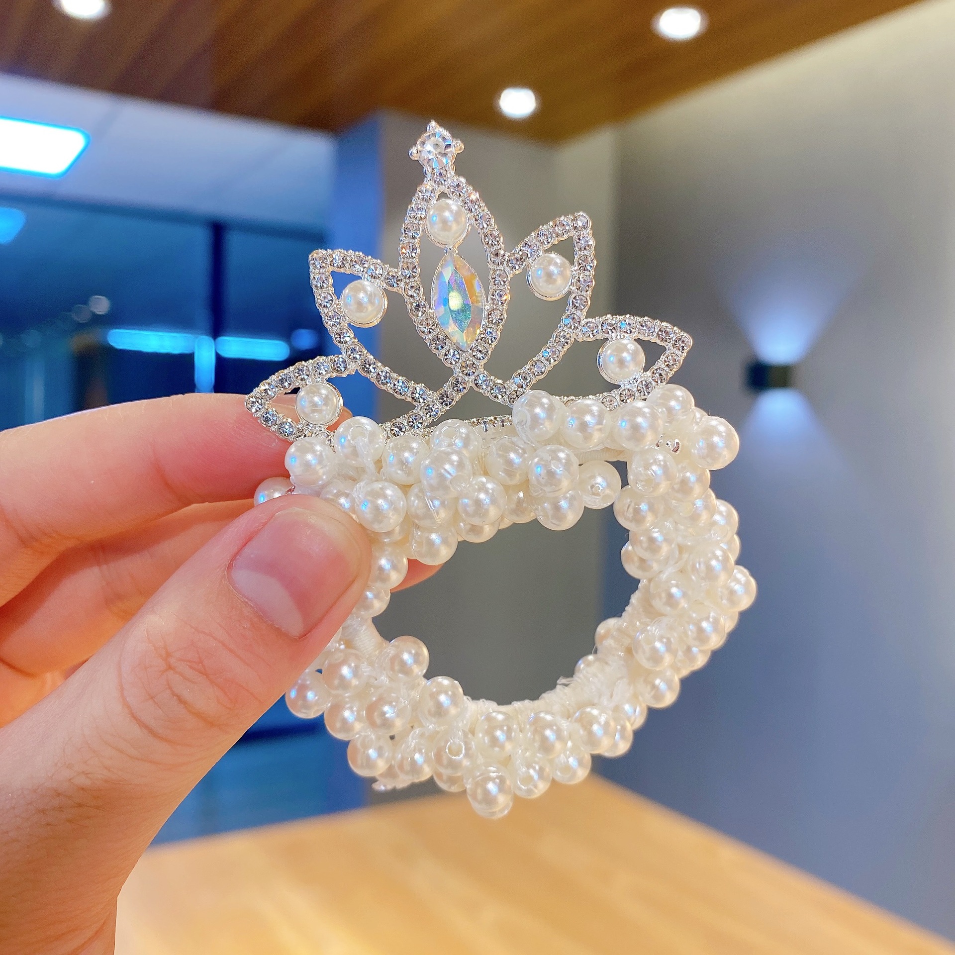 Accesorios para el cabello corona de princesa para niños perla bola cabeza Anillo para el cabello cuerda para el cabello niña corbata de pelo corona de perlas de todo fósforo