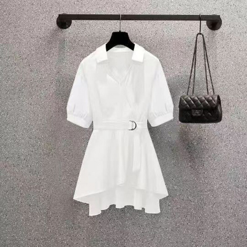 大きいサイズの女装の洋気は腰を収めてやせているシャツの女性の2025新型の春の太っている妹の肉のシャツを覆います。|undefined