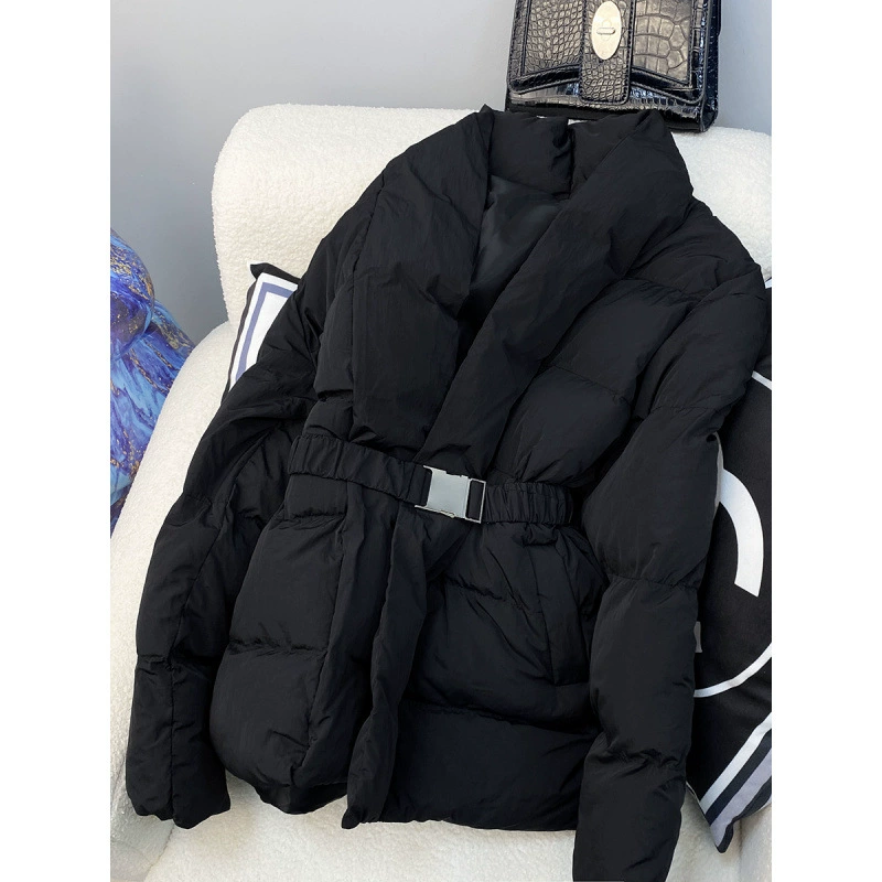 Продвинутая черная талия хлопчатобумажная одежда женский 2024 новый зимний темперамент