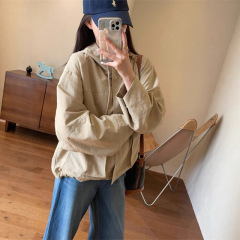 山系质感舒适肌理感宽松短款连帽冲锋衣休闲外套女2025秋