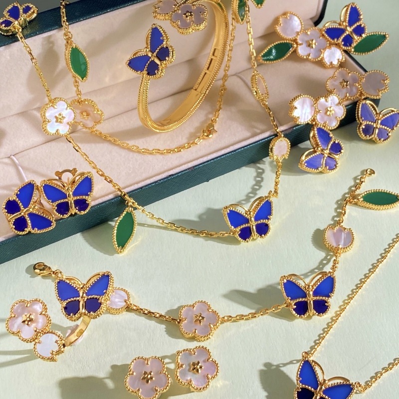 Factory-Crafted Butterfly Floral Set with Blue and Green Contrasting Colors, Fresh and Elegant Ring, Earrings, Brooch, Bracelet, Sweater Chain