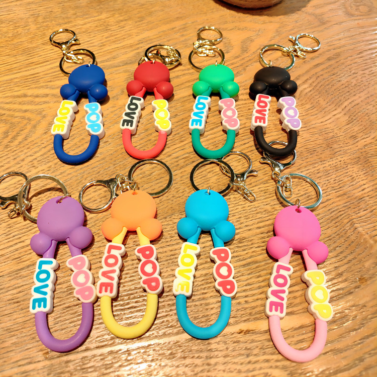 Dibujos animados pvc serie de anime llavero juego de marea muñeca llavero de coche bolsa colgante máquina de garra regalo al por mayor