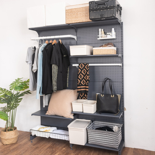 Metallic hole board open wardrobe for young women's wardrobe in a modern, simple, minimalist style, renting a bedroom with household items
