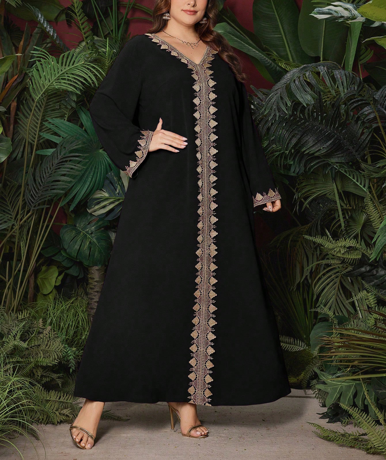Ethno-Stil Damenkleid mit Stickerei, V-Ausschnitt, langen Ärmeln, lockerem Maxirock, Übergröße, exotische Herbstmode_voghion.com