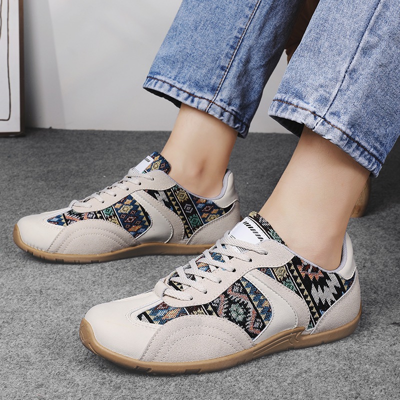 primavera casual zapatos de hombre 2025 nuevos zapatos deportivos transpirables estudiantes jóvenes zapatos de entrenamiento de baja altura para hombres