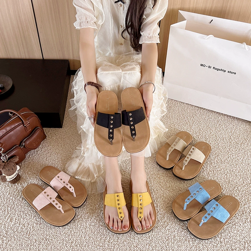 2025 новые летние стильные плоские шлепанцы с круглым носком, металлической пряжкой, модные тапочки для девочек, универсальные сандалии в стиле феи, большие размеры